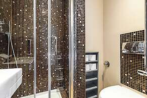 Parsons Green Modern One Bedroom Flat