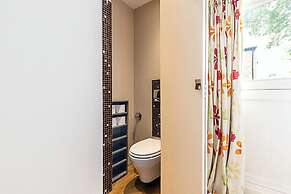 Parsons Green Modern One Bedroom Flat