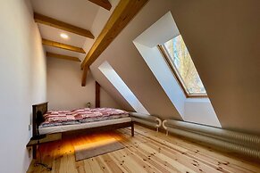 V Chov nad Jizerou Lvv033