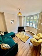 Cosy 3-bed House in Birmingham With Free Parking
