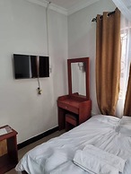 Voyage Camp Safari Lodge