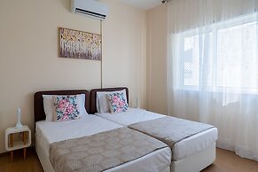 147 VOR - Stay Bloom Apartment