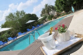 Trulli Mimosa by Pugliadamare