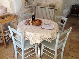 Trulli Mimosa by Pugliadamare