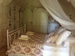 Trulli Mimosa by Pugliadamare