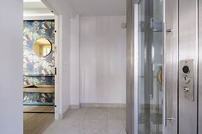 The Green Jungle by Wonderful Italy