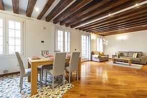 Tolentini Terrace by Wonderful Italy