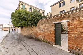 Tolentini Terrace by Wonderful Italy