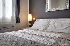 Venice Elegance by Wonderful Italy