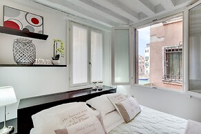 Marco Polo Apartment by Wonderful Italy