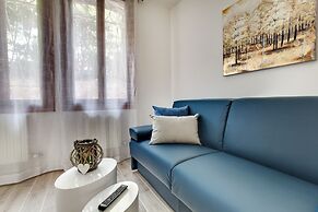 White Flowers by Wonderful Italy