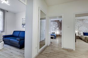 White Flowers by Wonderful Italy