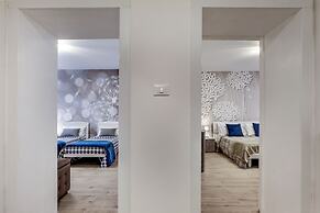 White Flowers by Wonderful Italy