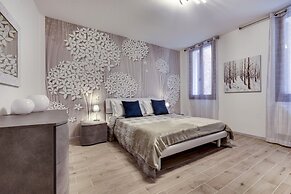 White Flowers by Wonderful Italy