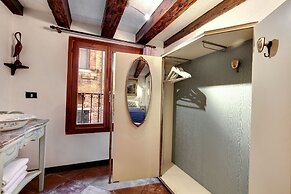 Rialto Canal View by Wonderful Italy