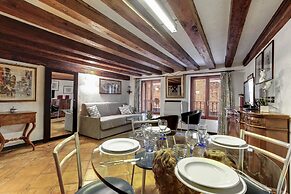 Rialto Canal View by Wonderful Italy