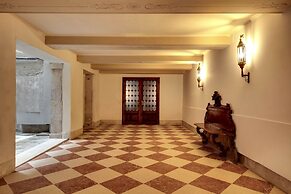 Rialto Canal View by Wonderful Italy