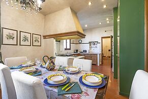 Palazzo Gradenigo by Wonderful Italy