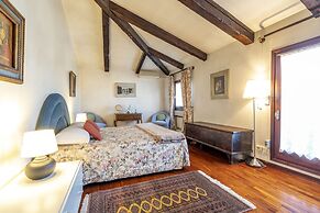 Palazzo Gradenigo by Wonderful Italy