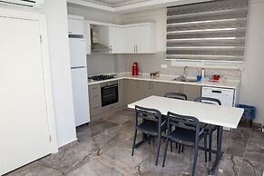 Private Pool Garden Villa- All Rooms w AC