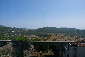 Private Pool Garden Villa- All Rooms w AC