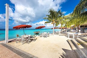 Caribbean Delight Villa With Stunning Pool View