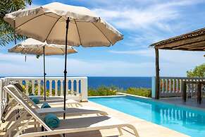 Caribbean Delight Villa With Stunning Pool View