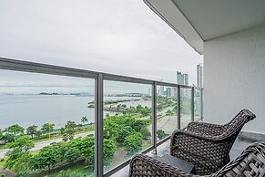 w Majestic 2BR w Perfect Balcony in YOO