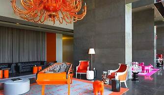 w Majestic 2BR w Perfect Balcony in YOO