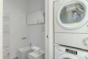 Queen Apartment in Torino