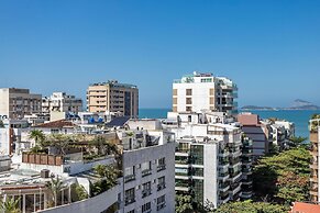 (902-A) Apartamento com Suíte no Coração Leblon