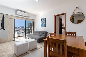 (902-A) Apartamento com Suíte no Coração Leblon