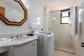 (902-A) Apartamento com Suíte no Coração Leblon