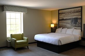 Boarders Inn & Suites