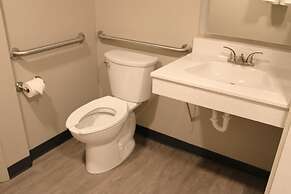 Boarders Inn & Suites