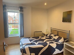 Nantwich - Sleeps 4 - Parking - Walking Distance to Town Centre