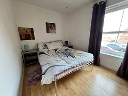 Nantwich - Sleeps 4 - Parking - Walking Distance to Town Centre