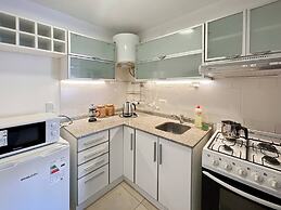 Comfort and Style Just Steps From Fundación Favaloro