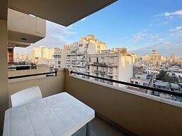 Comfort and Style Just Steps From Fundación Favaloro