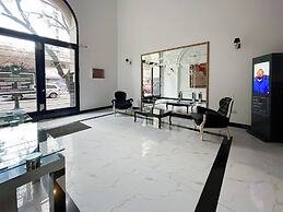 Comfort and Style Just Steps From Fundación Favaloro