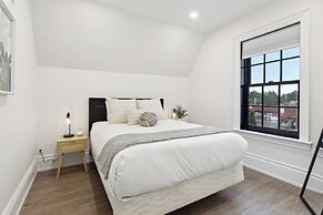 Downtown Collingwood Condos