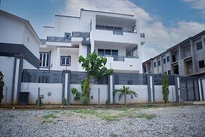 Kyeston Apartment