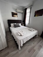Cunda Palace