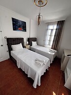 Cunda Palace