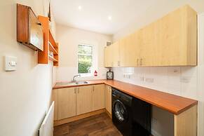 Red Squirrel Cottage Pet Friendly Family Adventure Retreat in Aberdeen