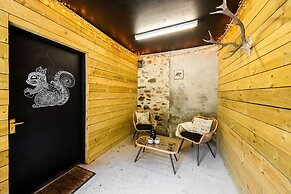 Red Squirrel Cottage Pet Friendly Family Adventure Retreat in Aberdeen