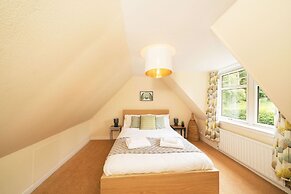 Red Squirrel Cottage Pet Friendly Family Adventure Retreat in Aberdeen