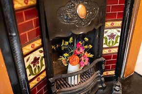 Red Squirrel Cottage Pet Friendly Family Adventure Retreat in Aberdeen