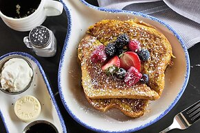 Hotel Celare, Cincinnati Midtown, a Tribute Portfolio Hotel