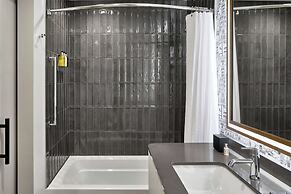 Hotel Celare, Cincinnati Midtown, a Tribute Portfolio Hotel